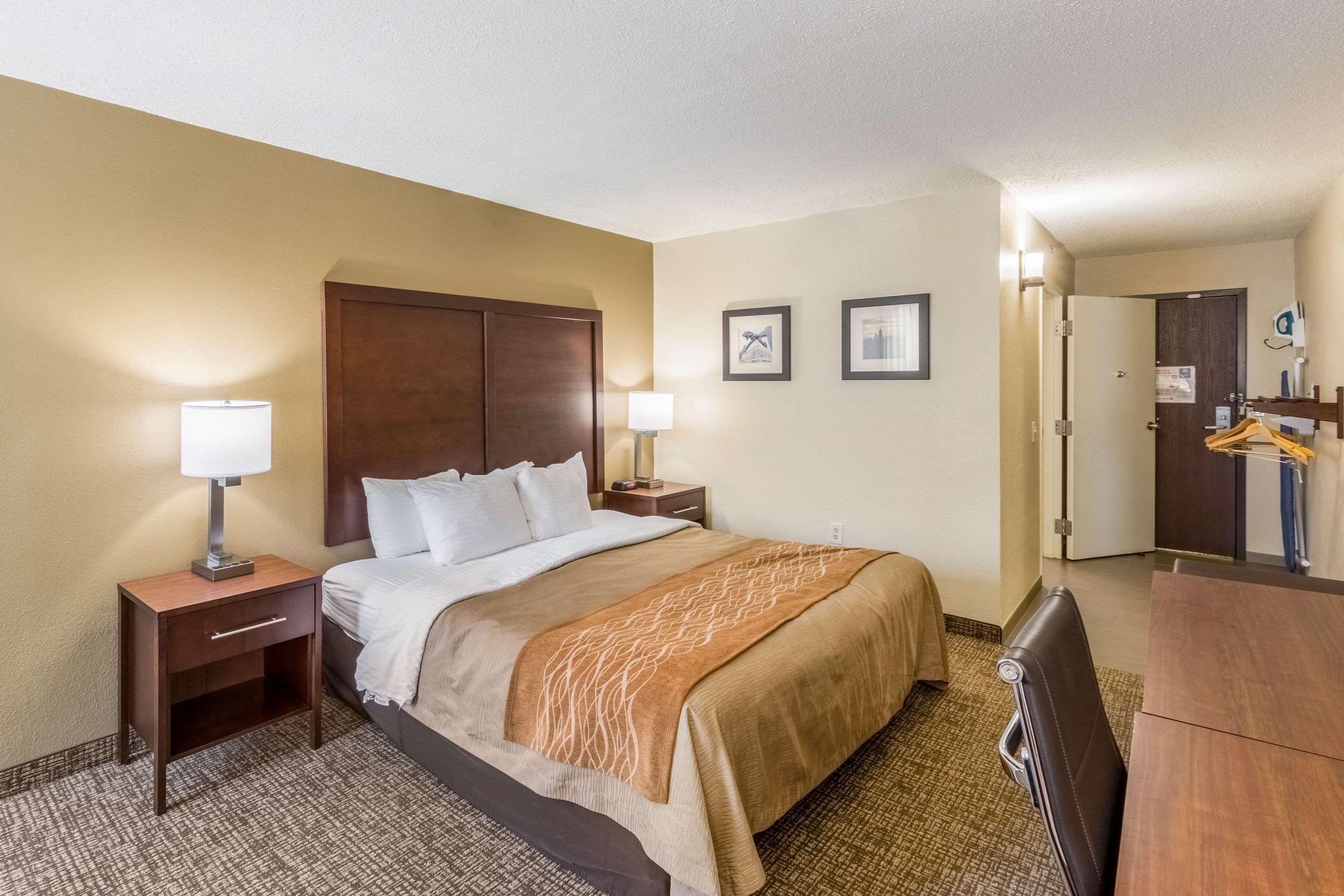 Comfort Inn Charlotte Airport Uptown Exteriér fotografie