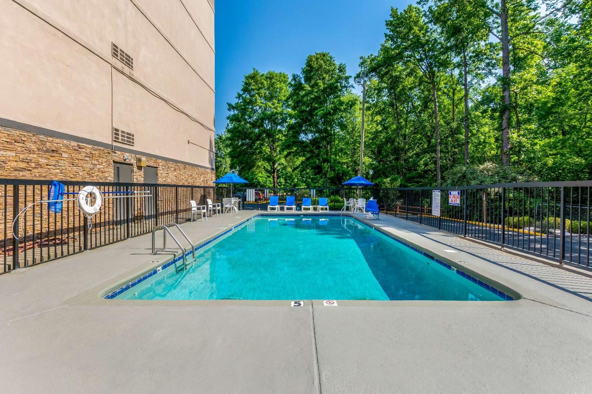 Comfort Inn Charlotte Airport Uptown Exteriér fotografie